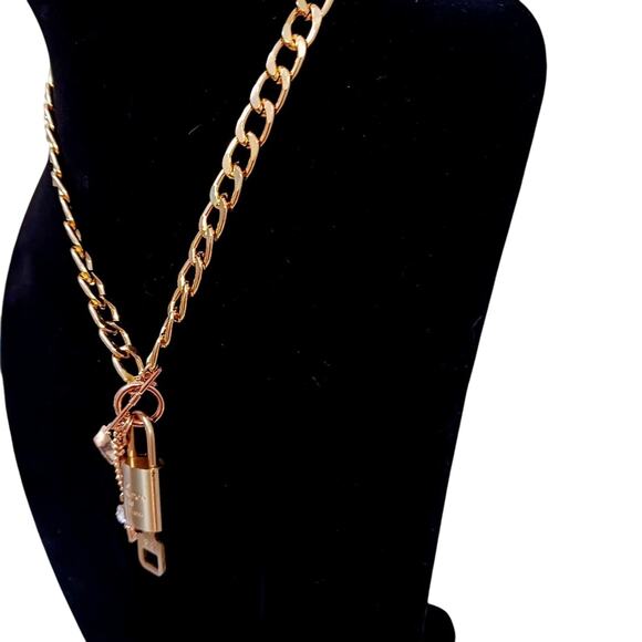 Authentic Louis Vuitton Padlock Lock Key Necklace #318 Necklace Charms Preppy - Picture 7 of 13